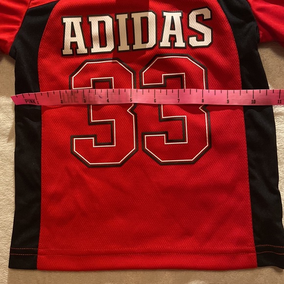 BUNDLE DISCOUNTS! 12 mo Adidas 33 sports jersey with cotton sleeves - Picture 9 of 11